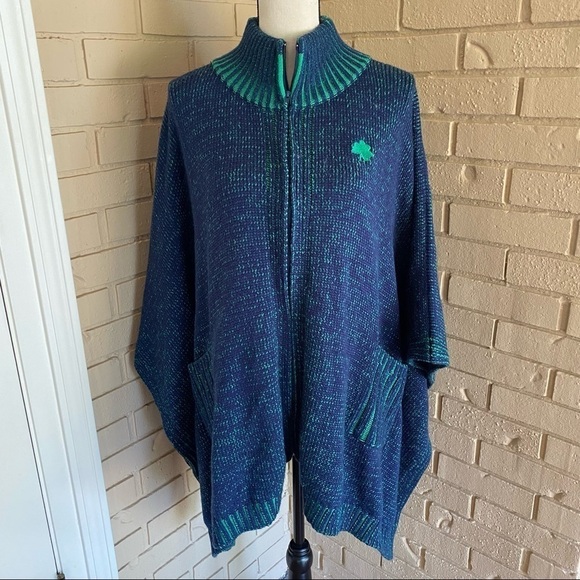 Emerson Street Peruvian Collection Notre Dame Cape - Picture 1 of 11